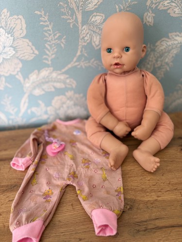 Beautiful retired zapf - 🦋,
