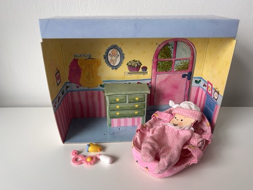 Baby born mini world - mini, cot
