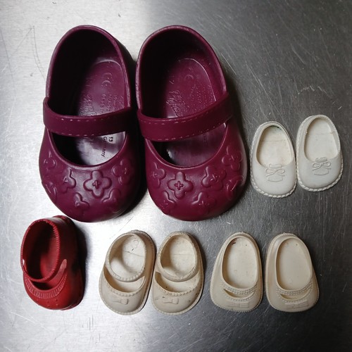 Vintage dolls shoes bundle 4 - vintage,